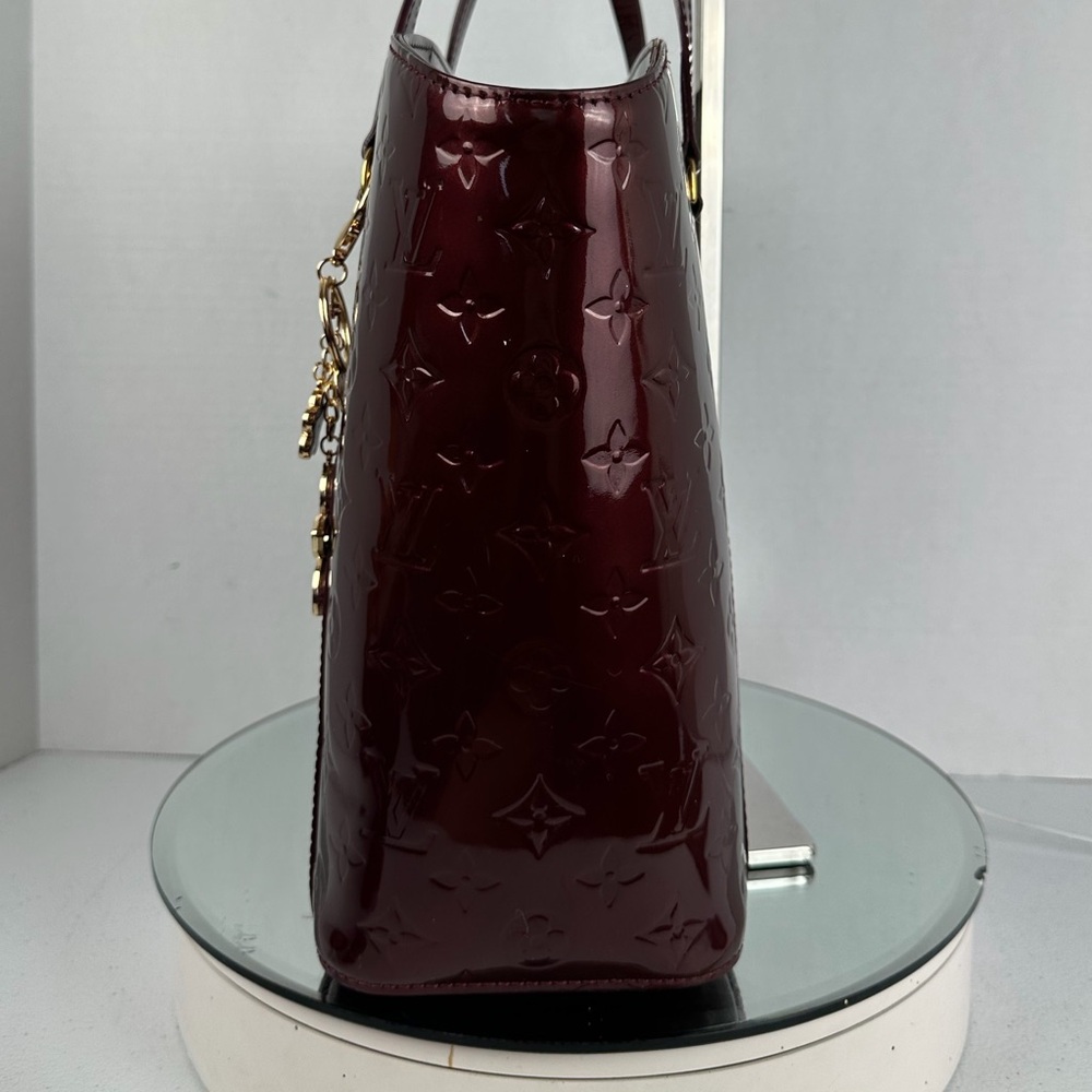 Louis Vuitton Vernis Amarante tote in excellent condition - Picture 4 of 13